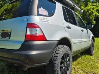 Gebraucht Mercedes ML270 163 PS (119 kW) 2003 Silber SUV
