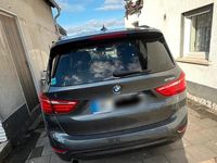 Gebraucht BMW 218 2016 Grau Kombi