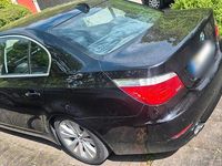 Second-hand BMW 523 2009 Negru Berlinǎ