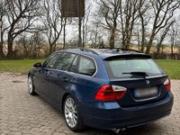 Gebraucht BMW 325 218 PS (160 kW) 2005 Blau Kombi