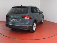 Gebraucht VW Tiguan Active 150 PS (110 kW) 2022 Delfingrau metallic (metallic) SUV