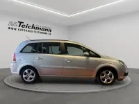 Gebraucht Opel Zafira Basis 105 PS (77 kW) 2006 Starsilber iii m2 Van / Kleinbus