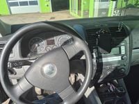 Gebraucht VW Golf V Comfortline 122 PS (89 kW) 2009 Schwarz Kombi