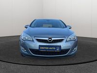 Gebraucht Opel Astra Edition 116 PS (85 kW) 2010 Silber Limousine