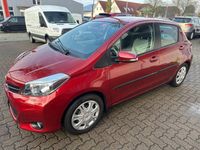 Gebraucht Toyota Yaris Executive 99 PS (72 kW) 2012 Rot Kleinwagen