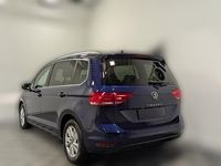 Gebraucht VW Touran Highline 150 PS (110 kW) 2023 Metallic Van / Kleinbus