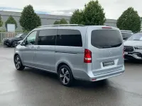 Gebraucht Mercedes V250 190 PS (139 kW) 2025 Silber Van / Kleinbus