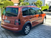 Używany VW Touran Cross 170 KM (125 kW) 2007 Pomarańczowy Minivan