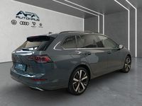 Neu VW Golf VIII Style 150 PS (110 kW) 2025 Delfingrau metallic Kombi