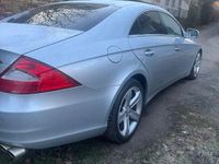 Gebraucht Mercedes CLS320 224 PS (164 kW) 2009 Silber Coupé