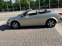 Gebraucht Renault Mégane Cabriolet Dynamique 135 PS (99 kW) 2005 Beige Cabrio