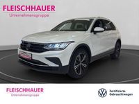 Gebraucht VW Tiguan Move 122 PS (89 kW) 2023 Weiss SUV