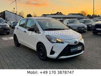 Gebraucht Toyota Yaris Basis 72 PS (52 kW) 2018 Weiß Kleinwagen