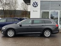 Gebraucht VW Passat Business 122 PS (89 kW) 2023 Grau Kombi