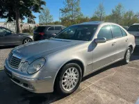Brugt Mercedes E220 Elegance 150 HK (110 kW) 2003 Sølv Sedan