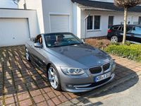 Gebraucht BMW 330 Cabriolet Performance 245 PS (180 kW) 2011 Grau Cabrio