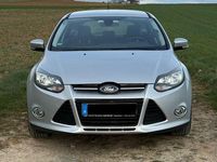 Gebraucht Ford Focus 125 PS (91 kW) 2011 Silber Limousine