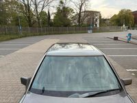 Second-hand Mercedes E230 1990 Gri Berlinǎ