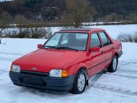 Gebraucht Ford Orion 54 PS (39 kW) 1988 Rot Limousine