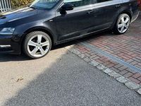 Gebraucht Skoda Octavia Clever 150 PS (110 kW) 2018 Schwarz Kombi