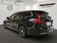 Gebraucht Volvo V60 Core 253 PS (186 kW) 2023 Schwarz Kombi