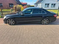 Second-hand Mercedes E300 231 CP (169 kW) 2010 Negru Berlinǎ