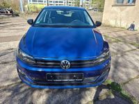 Gebraucht VW Polo Trendline 65 PS (47 kW) 2019 Reef blue metallic Kleinwagen