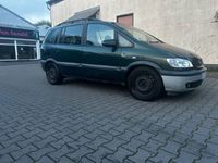 gebraucht Opel Zafira 7 Sitze aus erster Hand1