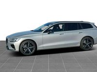 Gebraucht Volvo V60 Plus 197 PS (144 kW) 2024 Silber (silver dawn metallic) Kombi