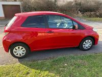 Gebraucht Toyota Yaris 2012 Rot Kleinwagen
