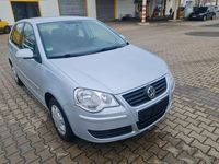 Gebraucht VW Polo Comfortline 75 PS (55 kW) 2006 Silber Kleinwagen