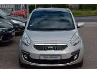 Gebraucht Kia Venga 125 PS (91 kW) 2010 Champagne silver (metallic) Kleinwagen