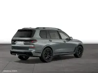 Gebraucht BMW X7 340 PS (250 kW) 2025 Grau SUV