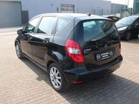 Gebraucht Mercedes A160 Edition 211 PS (155 kW) 2010 Grau Limousine