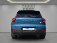 Gebraucht Volvo XC40 Plus 169 kW (231 PS) 2023 Fjord blue / metallic SUV