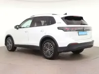 Gebraucht VW Tiguan Goal 131 PS (96 kW) 2025 Pure white SUV