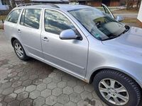 Gebraucht Skoda Octavia Ambiente 122 PS (89 kW) 2011 Silber Kombi