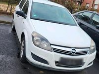 Gebraucht Opel Astra 90 PS (66 kW) 2009 Weiß Kleinwagen