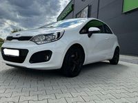 Gebraucht Kia Rio Spirit 86 PS (63 kW) 2012 Weiß Limousine
