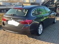 Gebraucht BMW 520 Comfort Edition 184 PS (135 kW) 2014 Grau Kombi