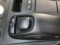 Gebraucht Lexus CT200h Luxury Line 135 PS (99 kW) 2012 Rot metallic Limousine