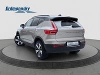 Gebraucht Volvo XC40 Core 169 kW (231 PS) 2023 Bright dusk (gold) SUV