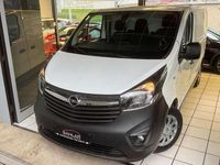 Gebraucht Opel Vivaro 120 PS (88 kW) 2017 Weiß Van / Kleinbus