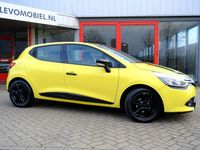 Gebraucht Renault Clio IV Expression 90 PS (66 kW) 2013 Gelb Limousine