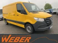 Używany Mercedes Sprinter 143 KM (105 kW) 2020 Żółty Van