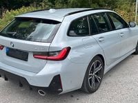Gebraucht BMW 320 M Sport 184 PS (135 kW) 2024 Grau Kombi