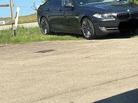 Gebraucht BMW M550 400 PS (294 kW) 2011 Schwarz Limousine