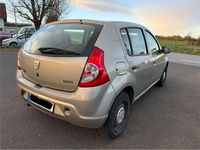 Gebraucht Dacia Sandero Basis 75 PS (55 kW) 2009 Grau Limousine