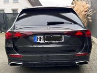 Gebraucht Mercedes E220 AMG 197 PS (144 kW) 2023 Grau Kombi