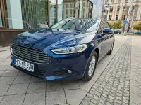 Gebraucht Ford Mondeo 150 PS (110 kW) 2018 Blau Kombi